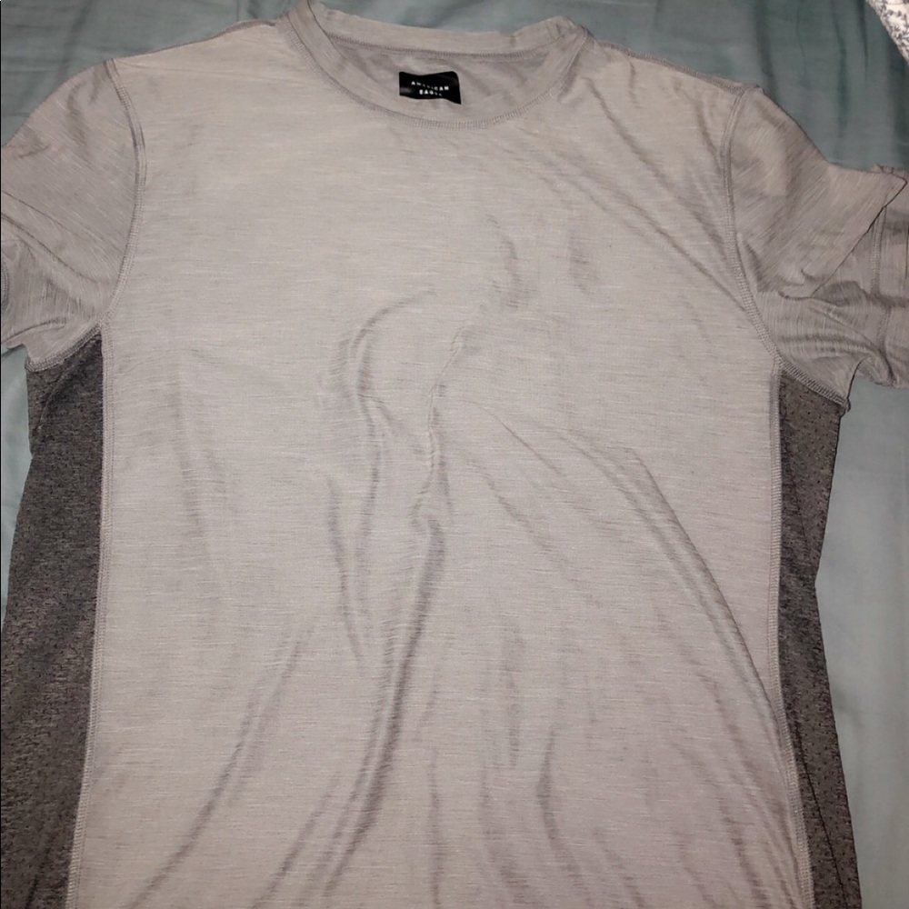 American eagle t shirt